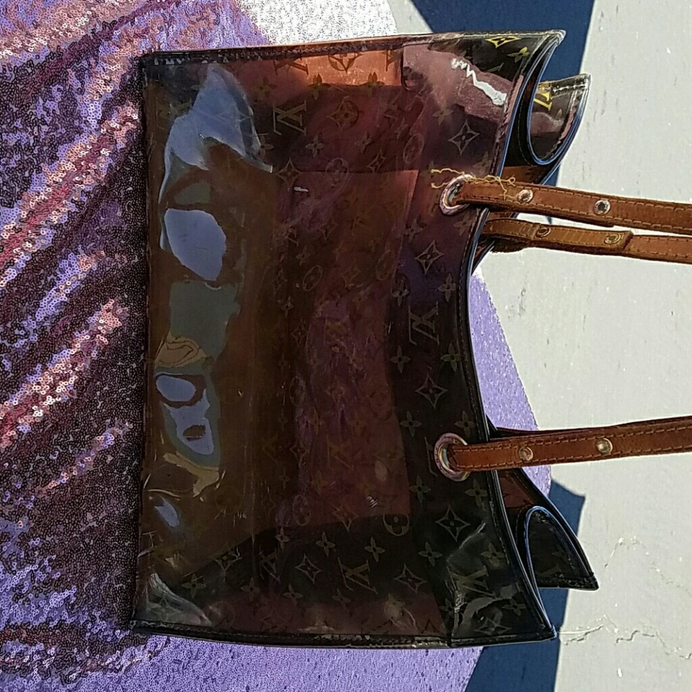 Louis Vuitton purse